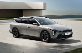 Kia K4 Sportswagon, 2026, front